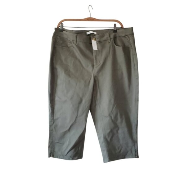 NWT In Every Story Crop Capri Olive Green Stretch Spring Jeans 22 - Picture 2 of 7